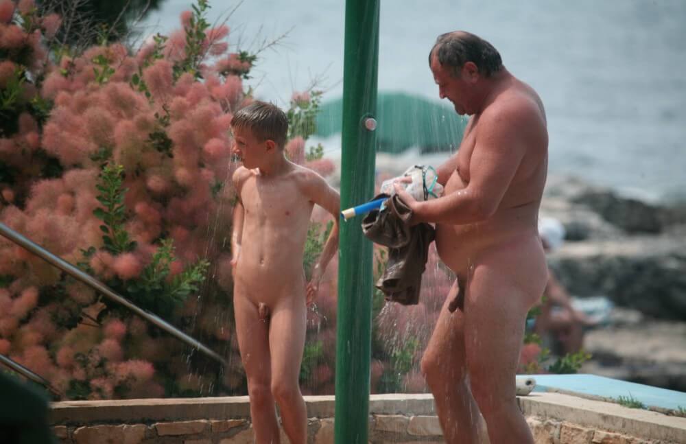 Naturist Shower Profiles pics - Nudity in nudism is a form of honesty with oneself