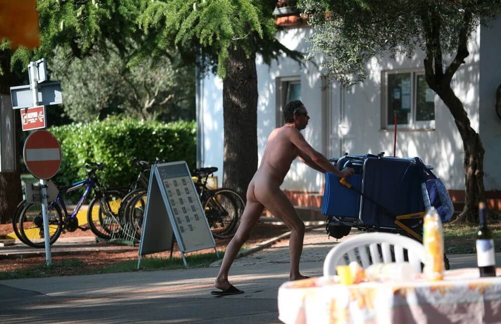 Park Side Street Pass-Bys photos - Belief in oneself and ones own strengths are important qualities for practitioners of naturism and nudism