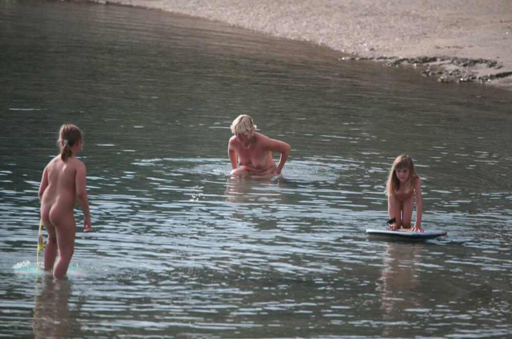 Naturism photo gallery # 14 - Since ancient times, nudity has had a sacred character