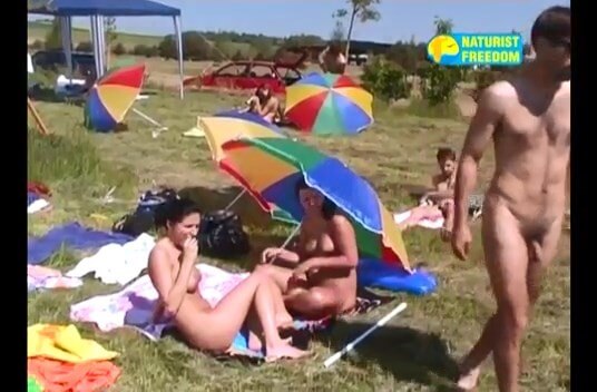 Naturist Freedom  Bathing and Gravel Pit - Naturists respect each other and those around them