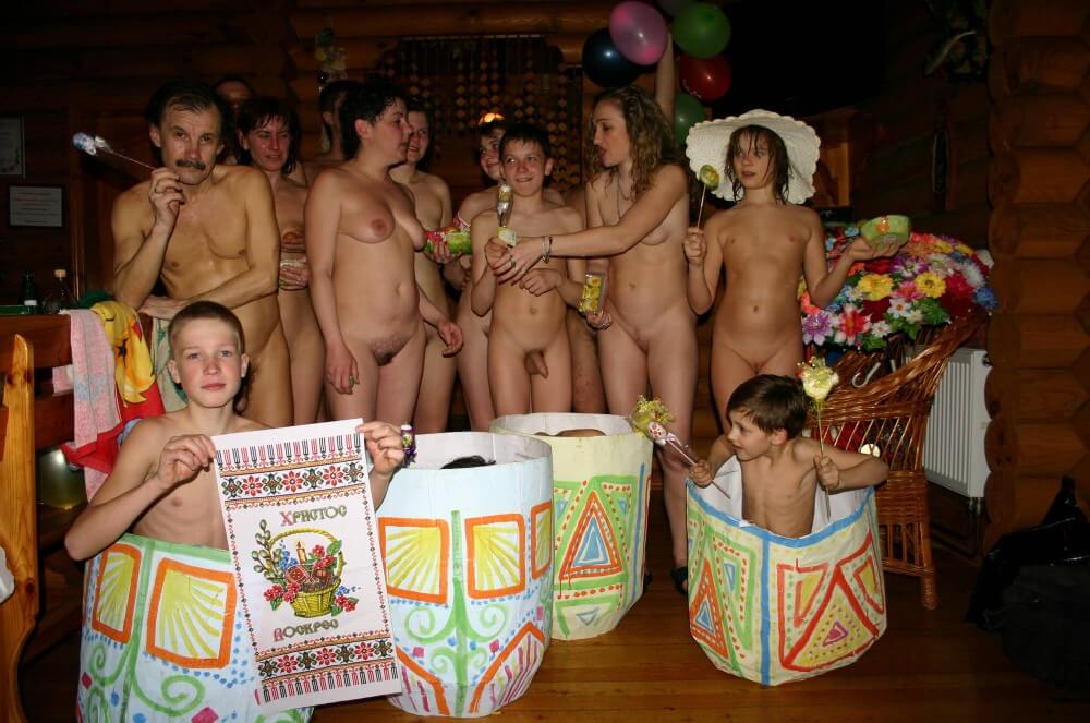 Easter Group Memories pics - Naturists believe in themselves and their potential