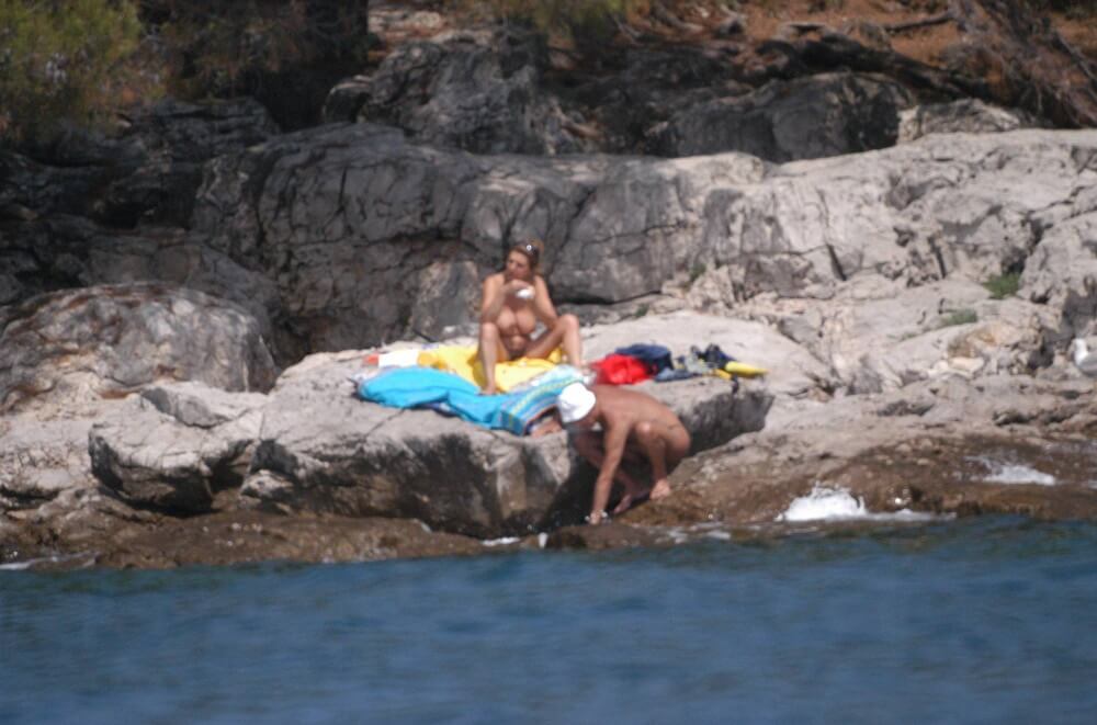 Croatian Rock-Front Coast pics - Naturism promotes health of mind and body
