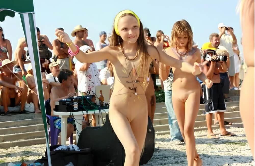 Nudist beauty contest photos - Such nudist practices help break down prejudices