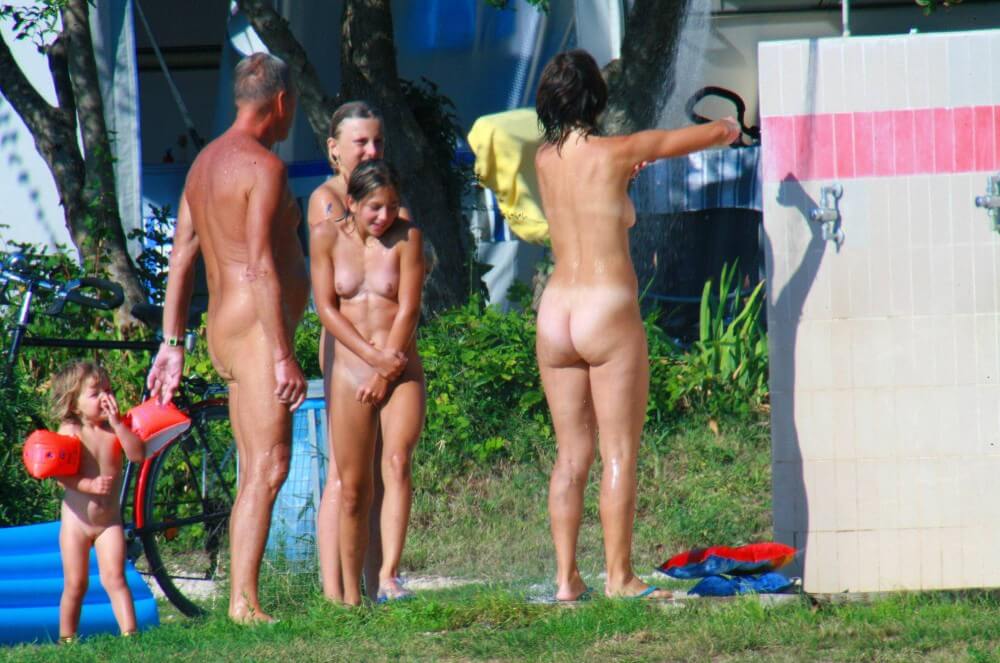 Ula FKK Water Toy pics - Striving for harmony and peace of mind is the essence of naturism