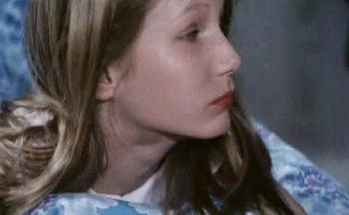 FrG hreifen-Report film, update - Nudity fosters the development of trust and sincere relationships