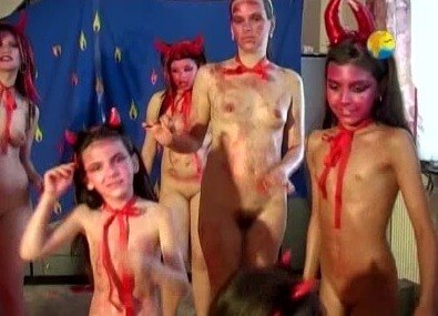 Naturist Freedom: Bu Bu Bu - Nudism supports personal freedom and individuality