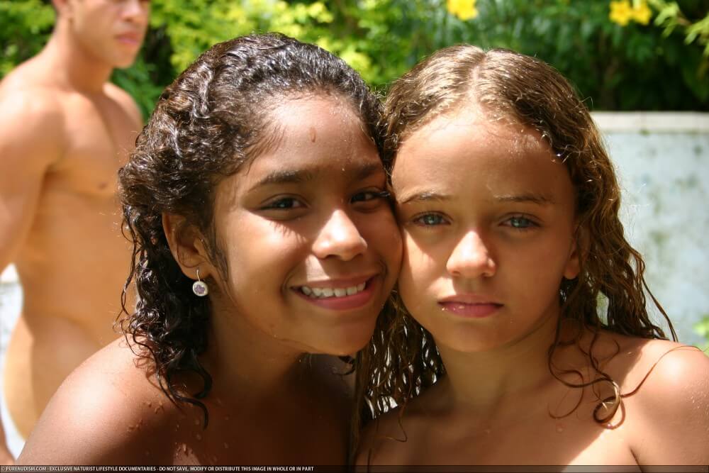 Tropical Naturism gallery - People who practice nudism also believe that everyone is equal, regardless of circumstances