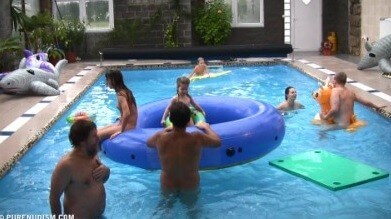 Piano pool and tennis Full HD - Family naturism in the modern world
