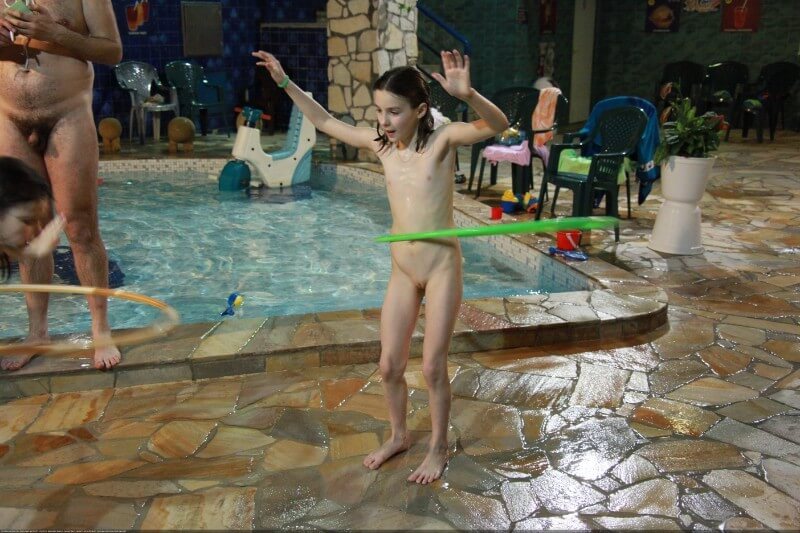 Naturist club games pool photos - Naturism enthusiasts around the world