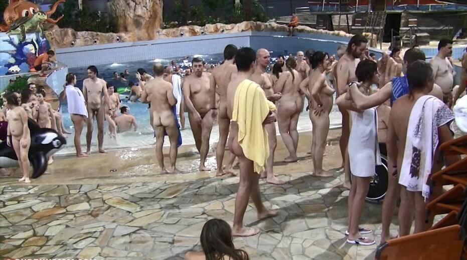 Aquatic park reunion video - Living in harmony and tranquility is the goal of naturists