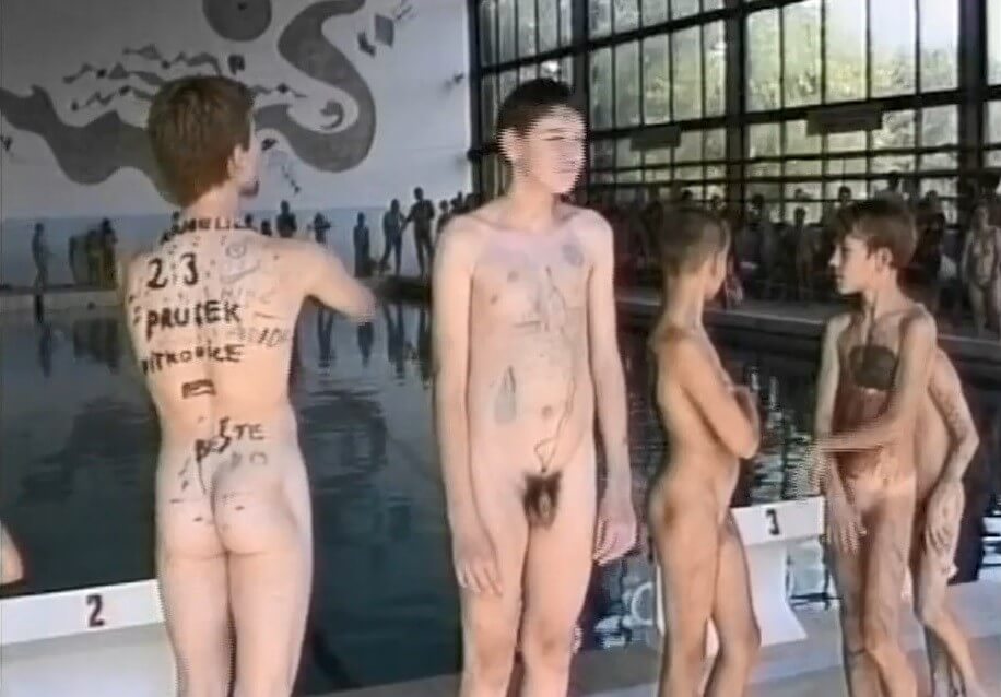 Helios Natura: The Colors of Naturism - Nudism contributes to the strengthening of psychological health