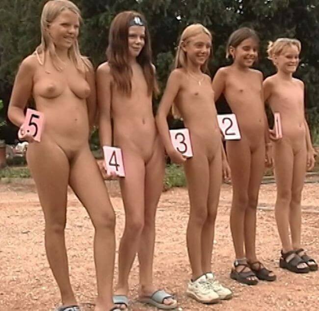 The White Castle Pageant Full HD video - The Lifestyle of Naturism Supporters